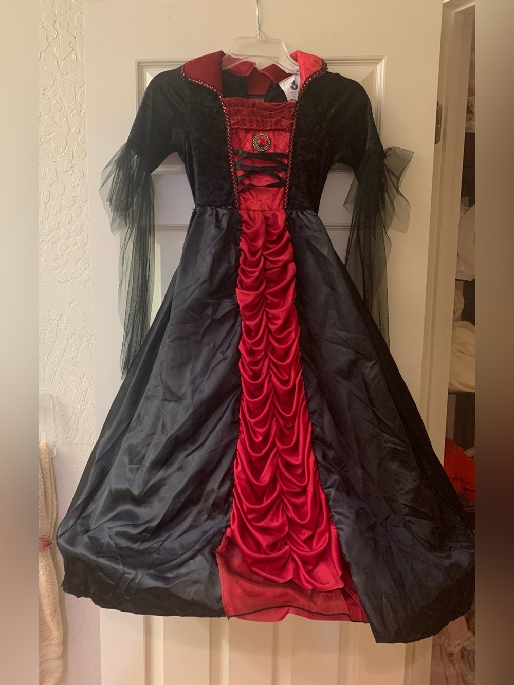 Spirit Halloween Black and Red Girl’s Victorian Vampire Gown - Picture 2 of 9
